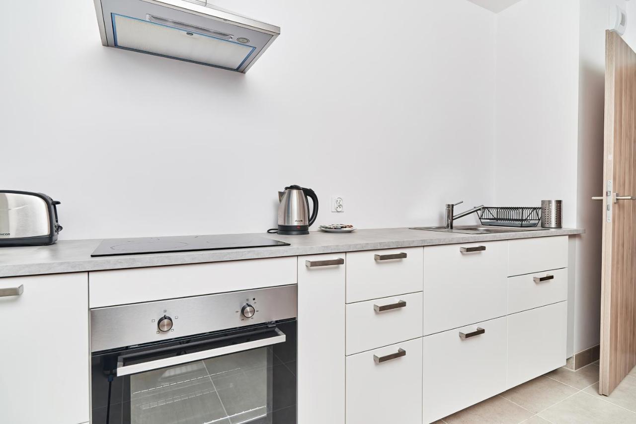 Modern Apartments Wroclaw By Renters Exterior photo
